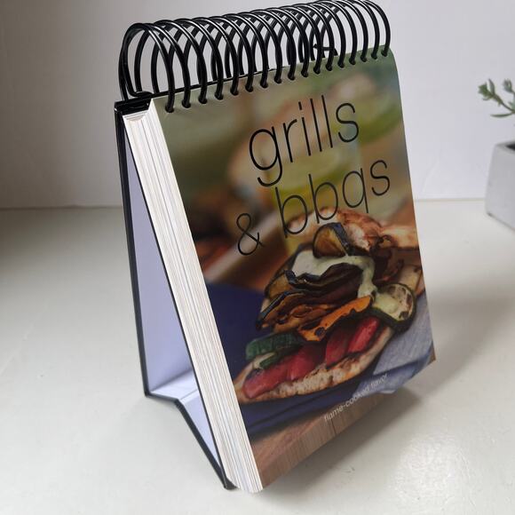 GRILLS & BBQS Flame-Cooked Flavor Top Spiral Cookbook Stand Bay Books Color - Picture 12 of 12